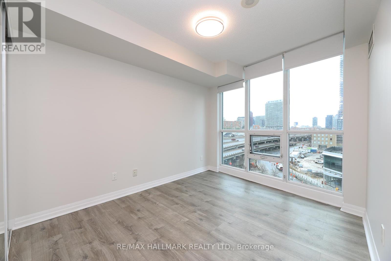 707 - 16 Yonge Street, Toronto, Ontario  M5E 2A1 - Photo 17 - C13102316