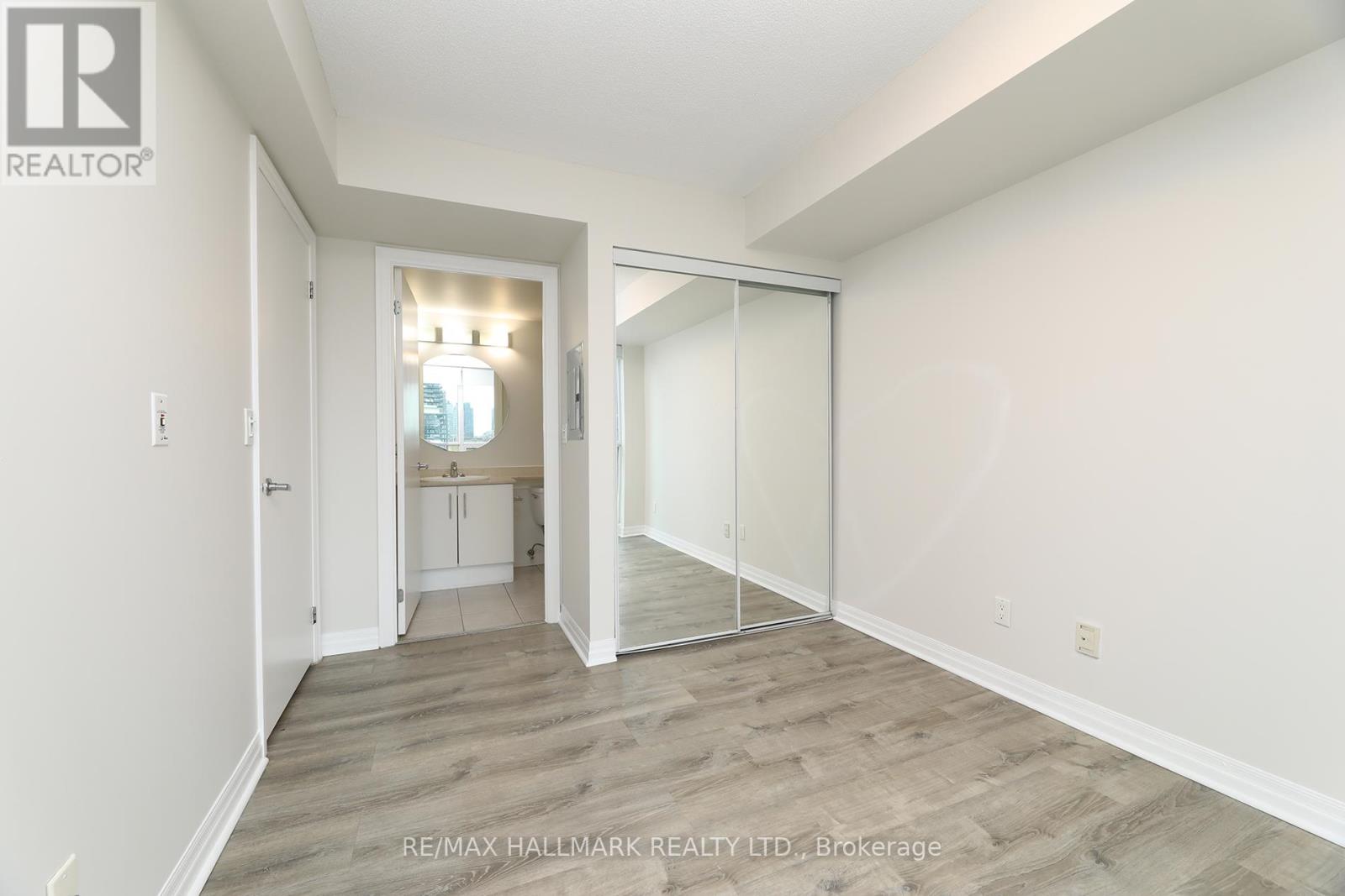 707 - 16 Yonge Street, Toronto, Ontario  M5E 2A1 - Photo 19 - C13102316