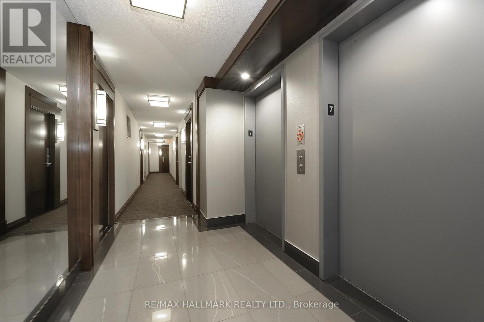 707 - 16 Yonge Street, Toronto, Ontario  M5E 2A1 - Photo 3 - C13102316