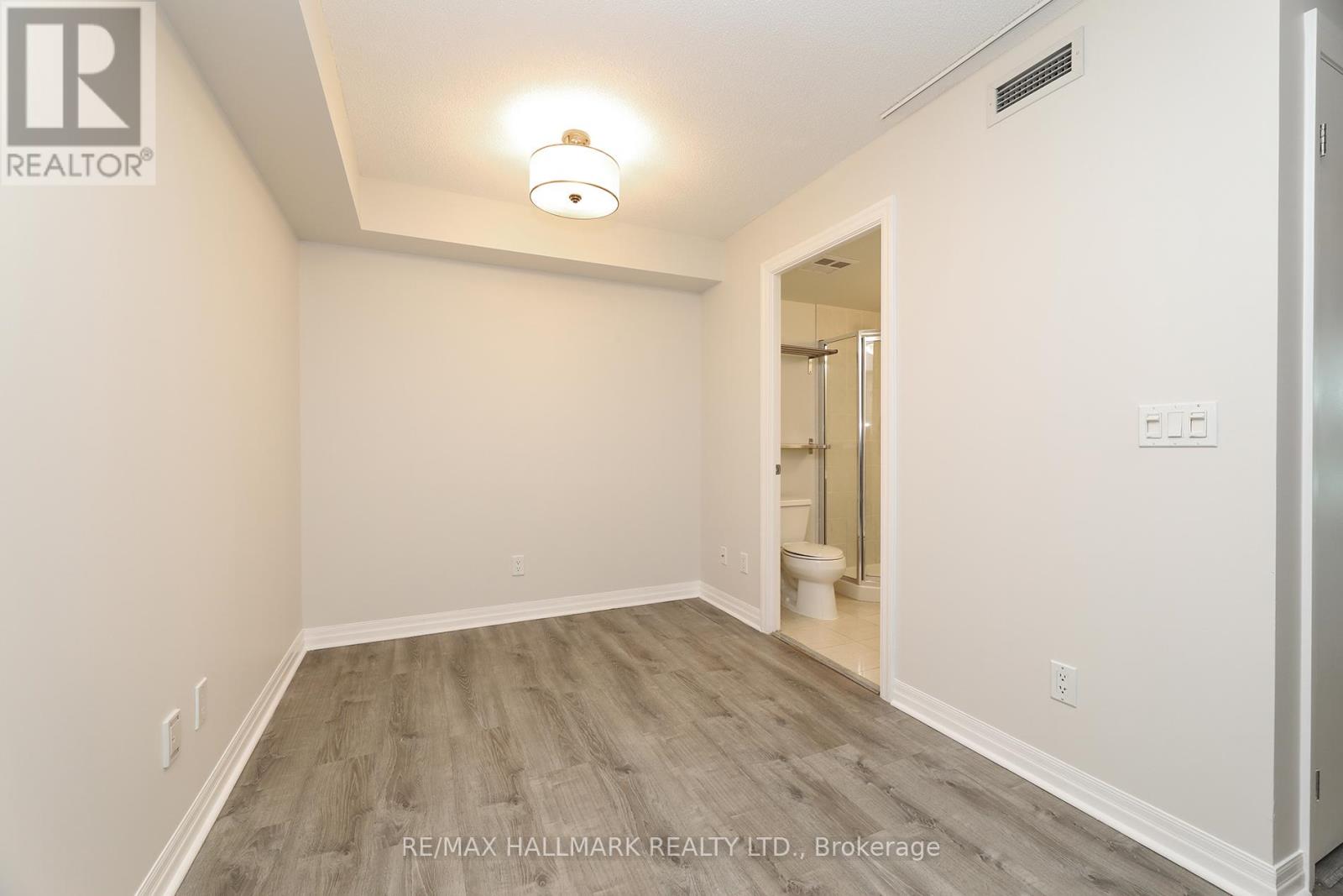 707 - 16 Yonge Street, Toronto, Ontario  M5E 2A1 - Photo 5 - C13102316