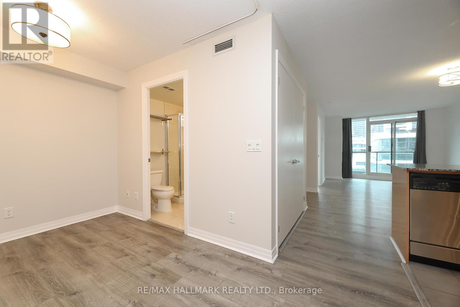 707 - 16 Yonge Street, Toronto, Ontario  M5E 2A1 - Photo 7 - C13102316