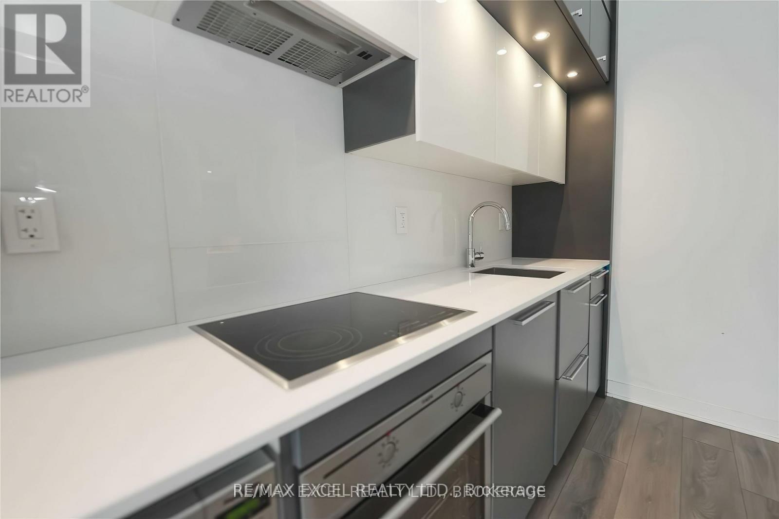 2508 - 15 Grenville Street, Toronto, Ontario  M4Y 1A1 - Photo 11 - C13102370