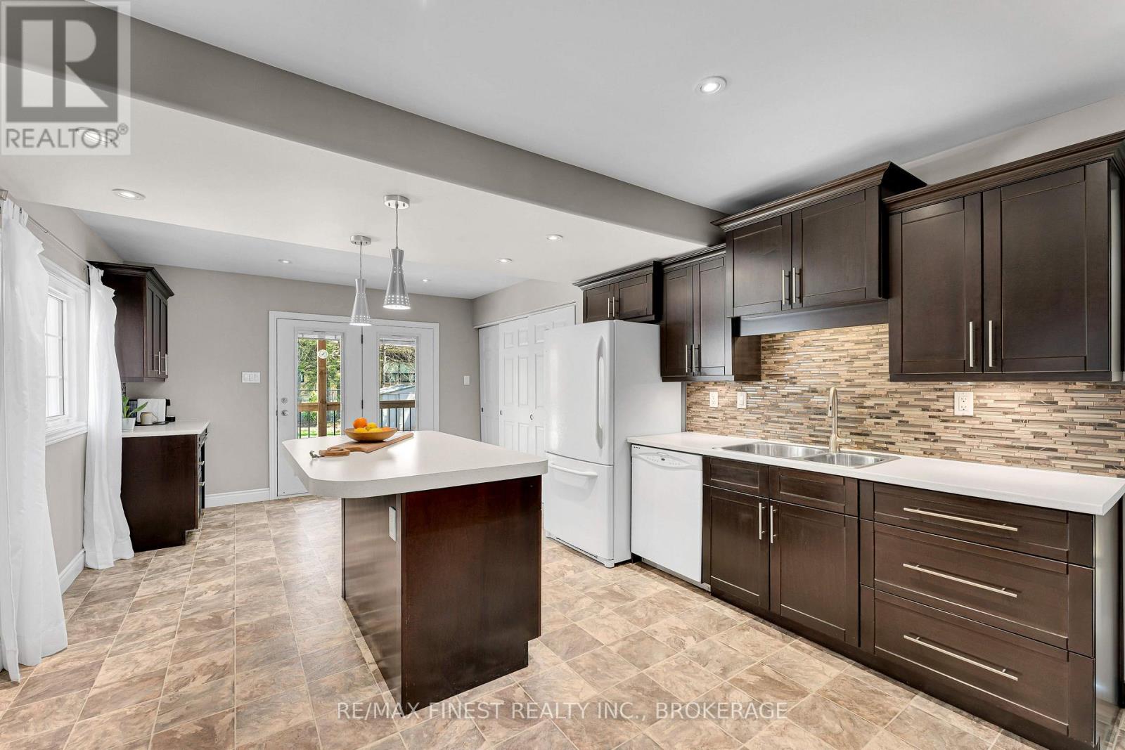 158 Lakeview Avenue, Kingston, Ontario  K7M 3T7 - Photo 12 - X13090528