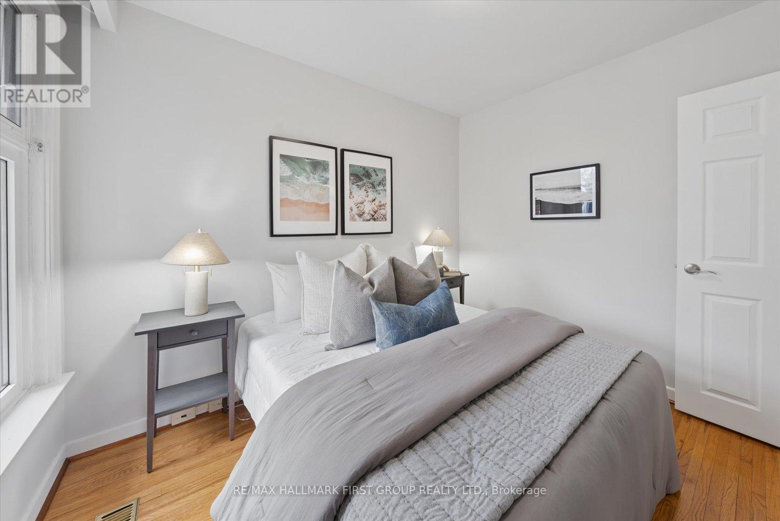 19 Madrid Street, Toronto, Ontario  M1P 4L7 - Photo 14 - E13102286