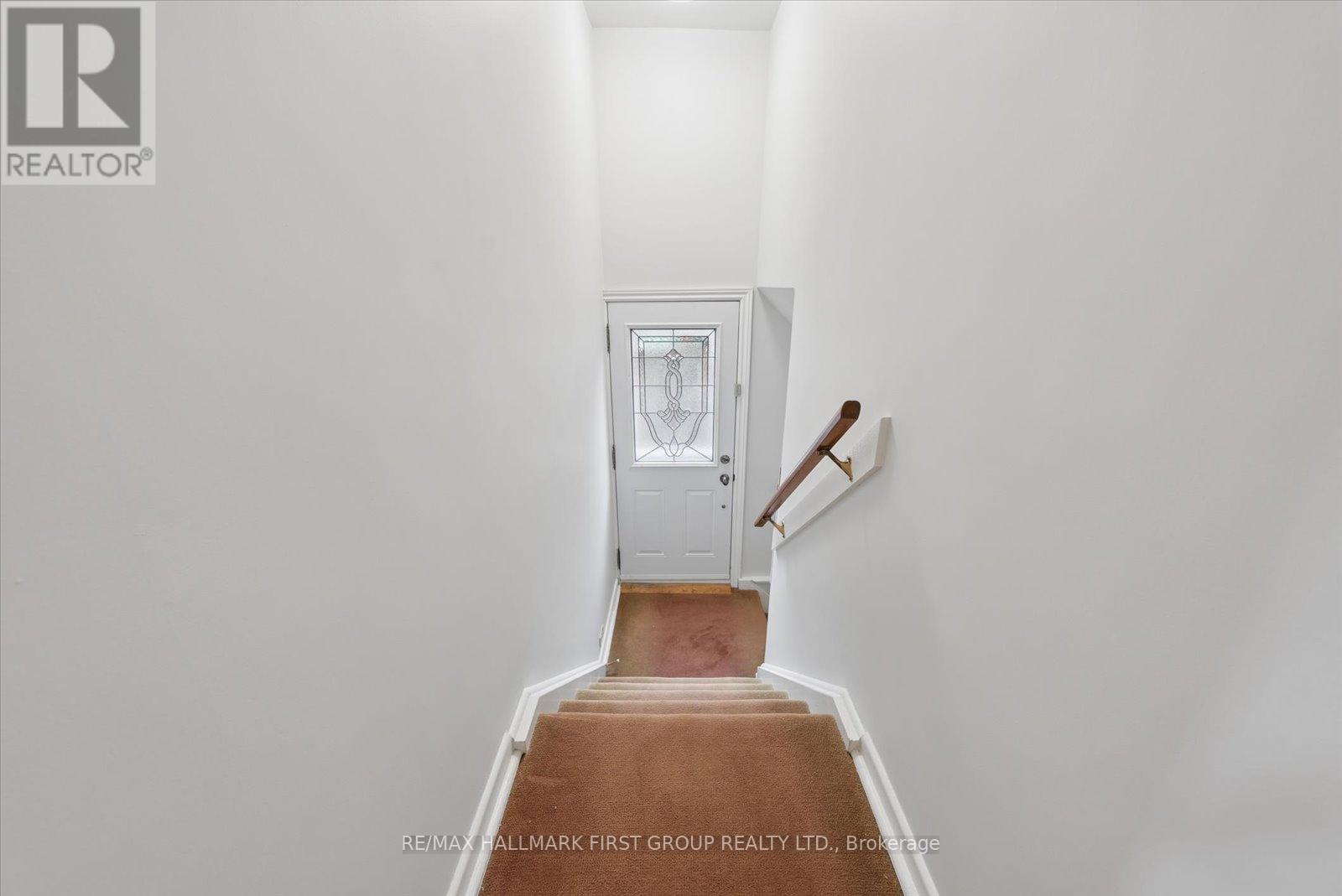 19 Madrid Street, Toronto, Ontario  M1P 4L7 - Photo 15 - E13102286