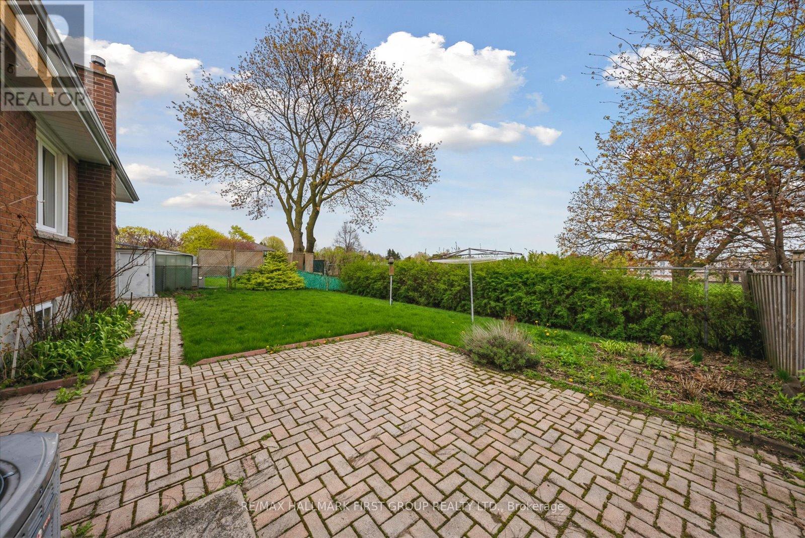 19 Madrid Street, Toronto, Ontario  M1P 4L7 - Photo 21 - E13102286