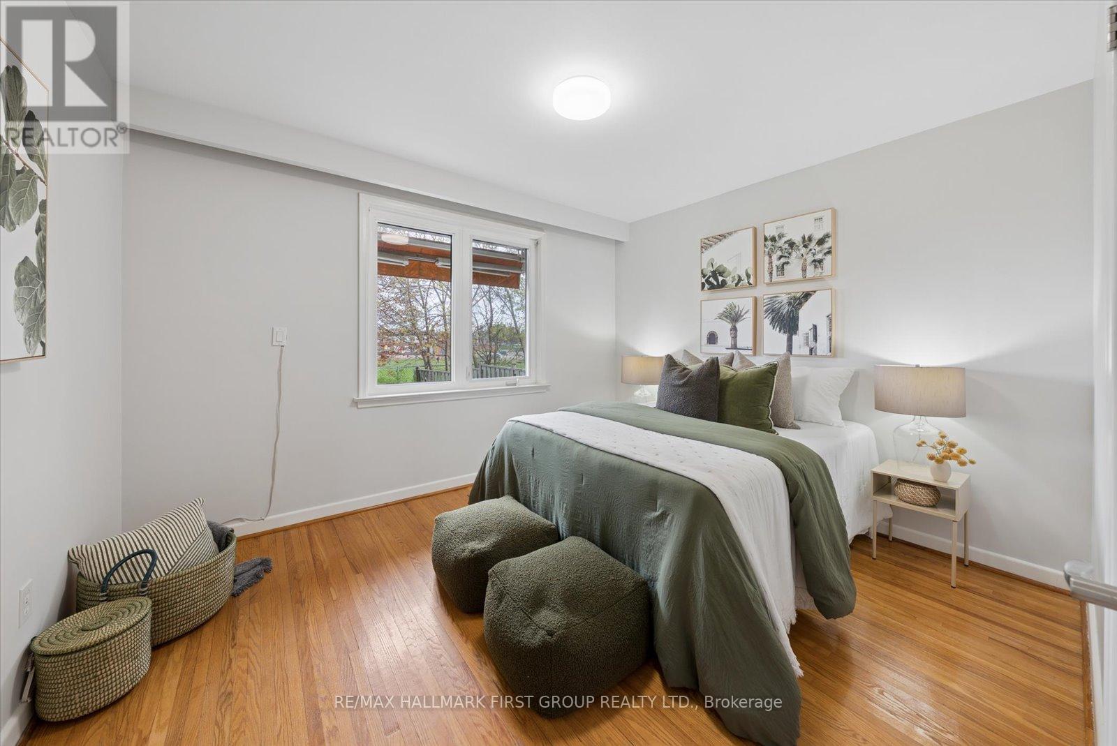 19 Madrid Street, Toronto, Ontario  M1P 4L7 - Photo 9 - E13102286