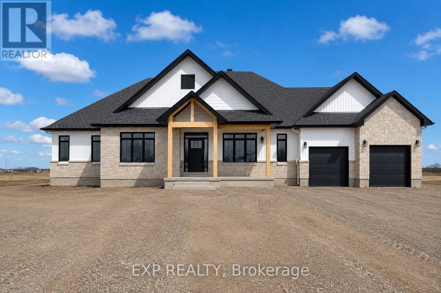 228 TRUDEAU CRESCENT, Russell, Ontario