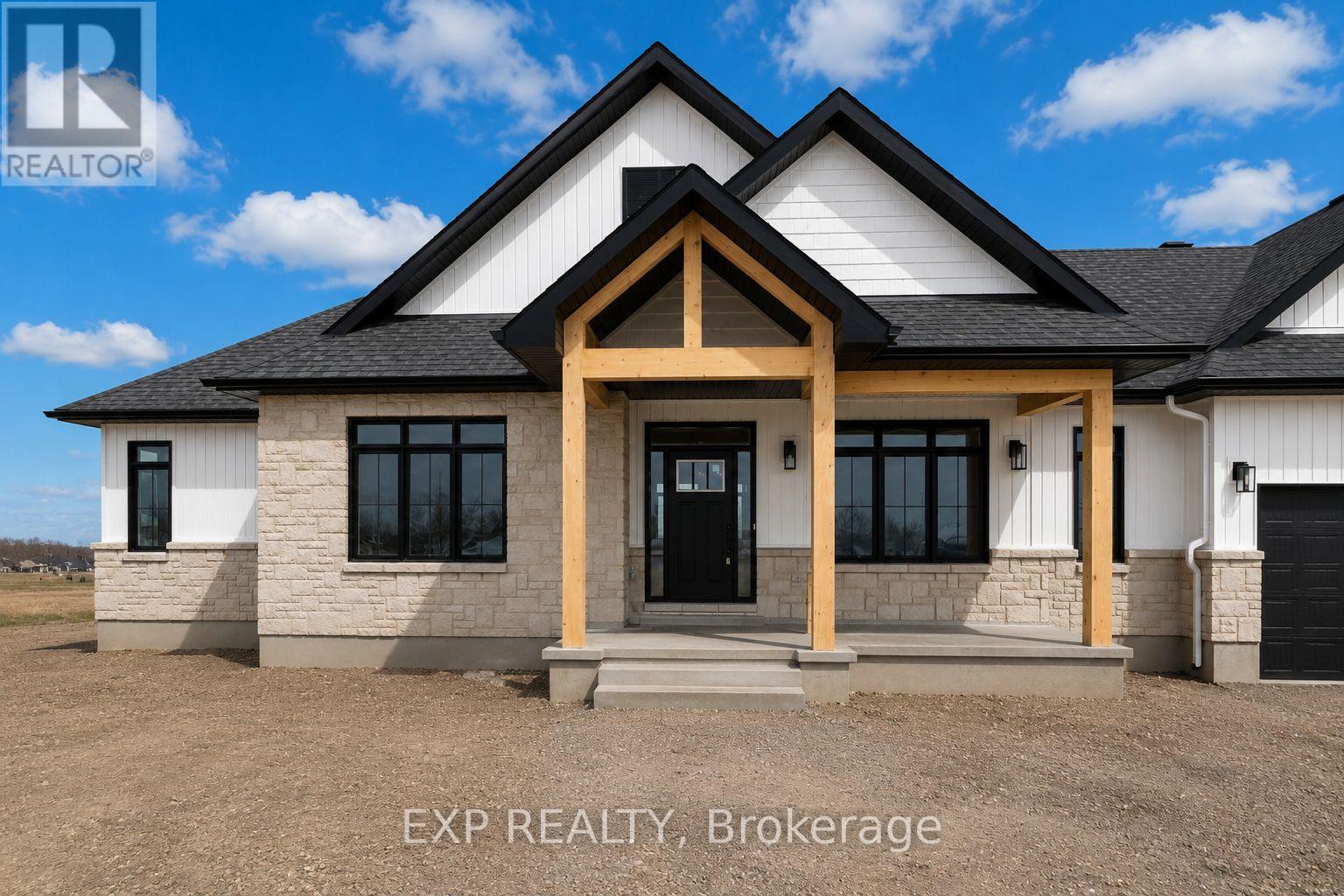 228 Trudeau Crescent, Russell, Ontario  K4R 1E5 - Photo 3 - X12904890