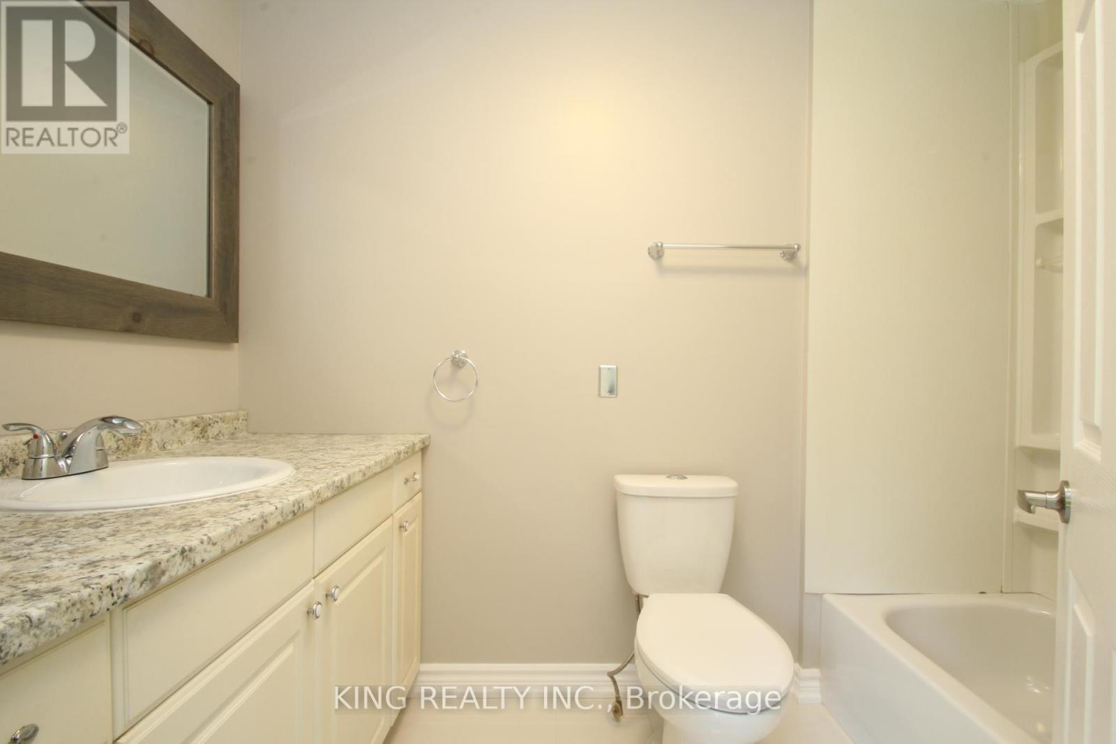 2 - 21020 Dalton Road, Georgina, Ontario  L0E 1L0 - Photo 11 - N13102302