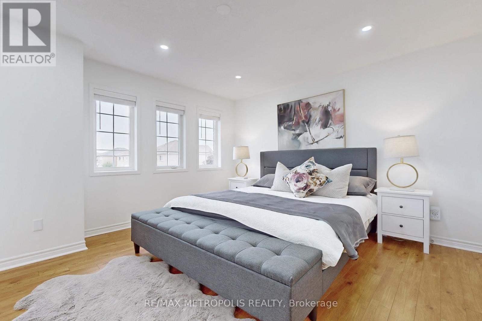 14 Piazza Crescent, Vaughan, Ontario  L4H 2C8 - Photo 15 - N13102348