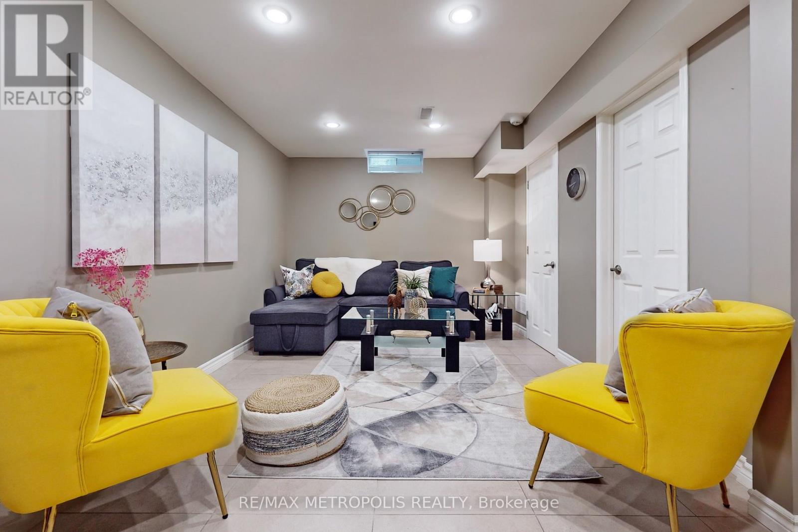 14 Piazza Crescent, Vaughan, Ontario  L4H 2C8 - Photo 26 - N13102348