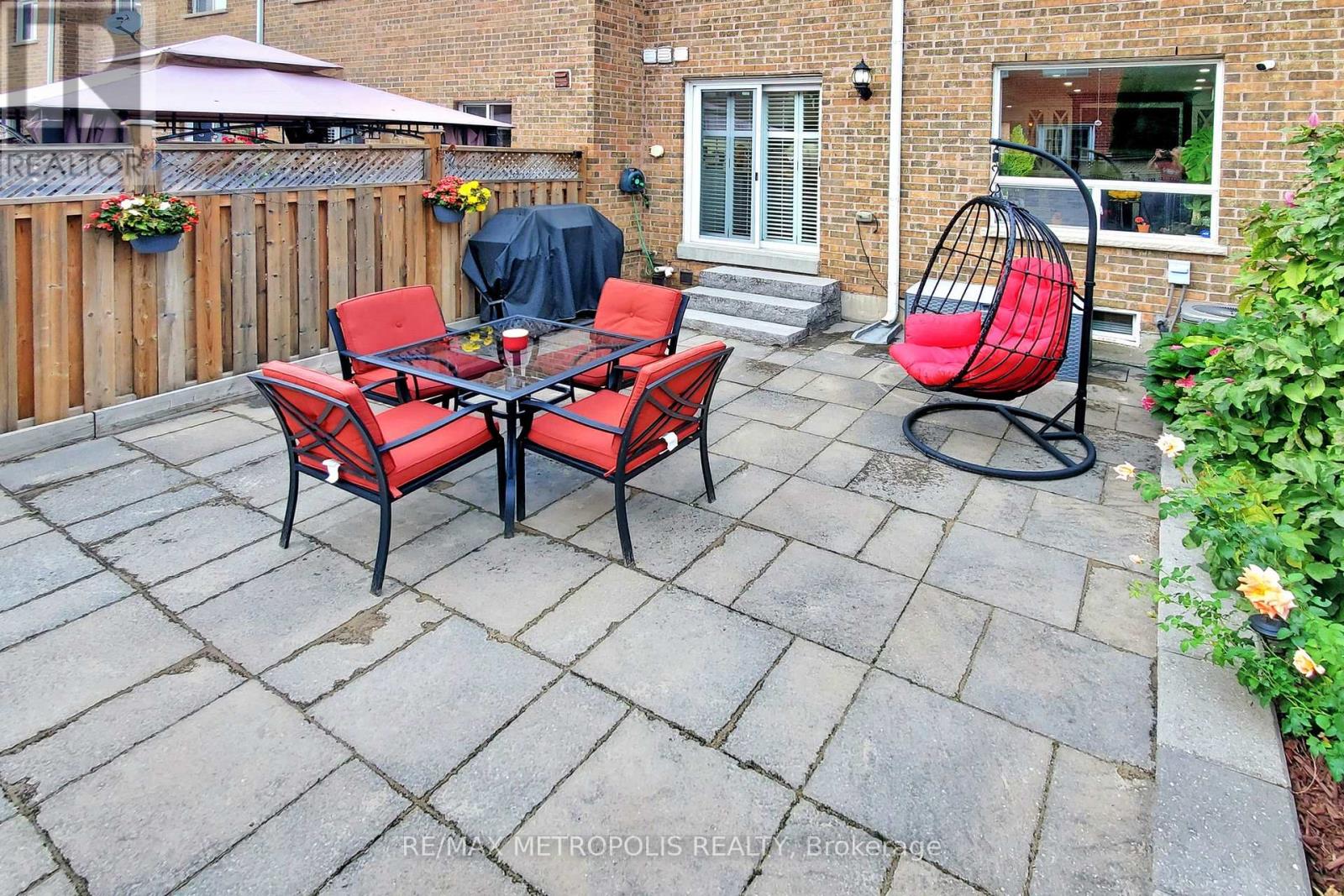 14 Piazza Crescent, Vaughan, Ontario  L4H 2C8 - Photo 34 - N13102348