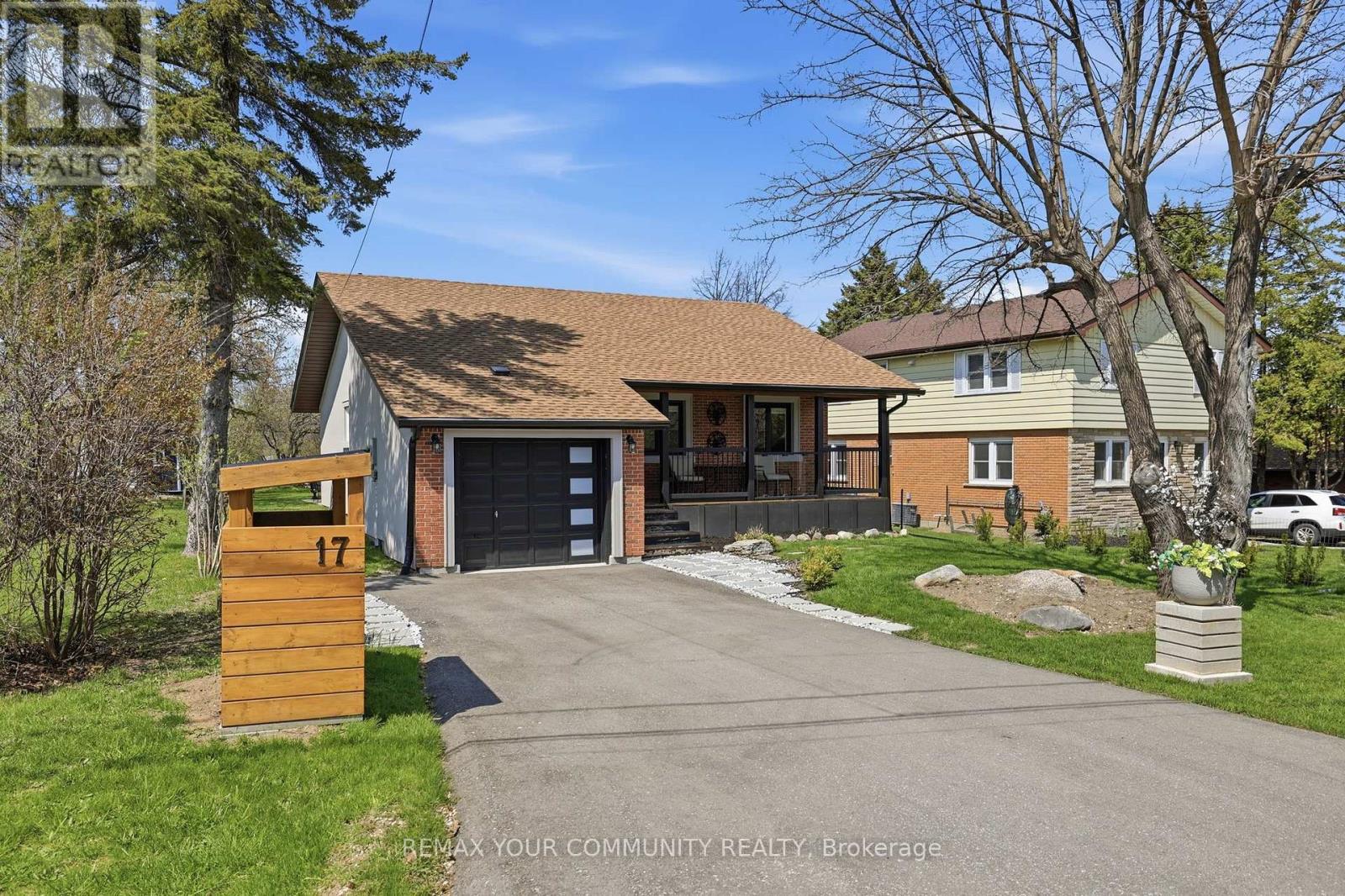17 ST. CLAIR STREET, Collingwood, Ontario