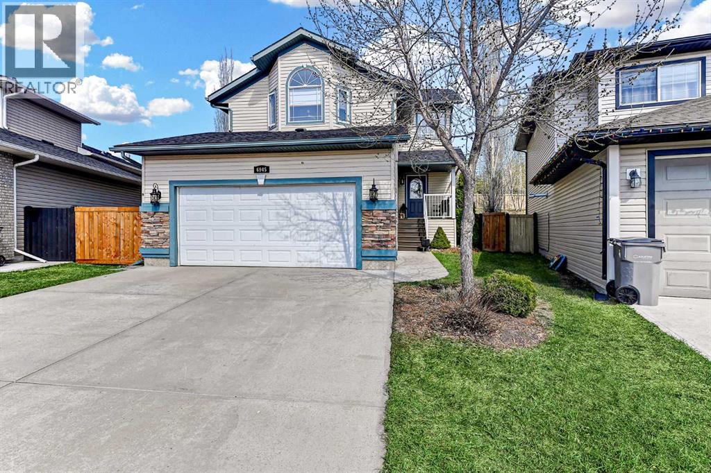 6945 88 Street, Grande Prairie, Alberta  T8X 0C1 - Photo 1 - A2309396