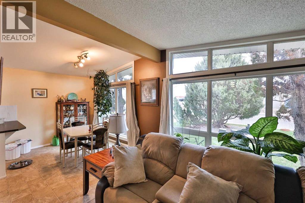 1702 26 Street S, Lethbridge, Alberta  T1K 2N6 - Photo 11 - A2308279