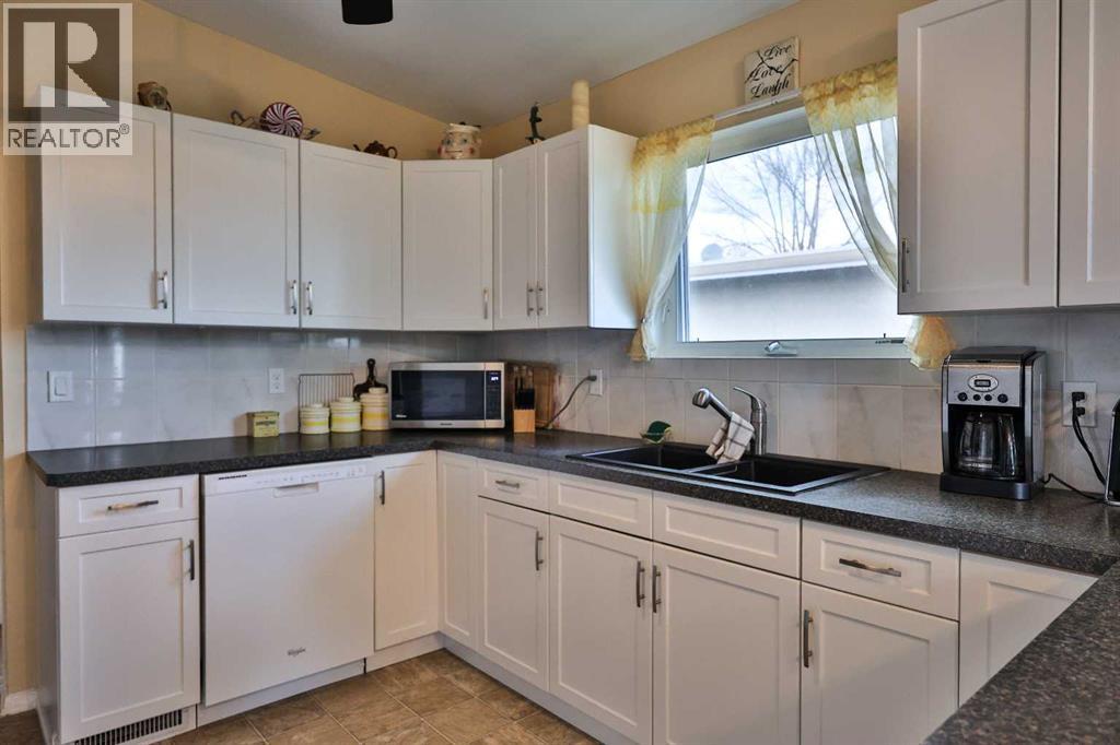 1702 26 Street S, Lethbridge, Alberta  T1K 2N6 - Photo 13 - A2308279