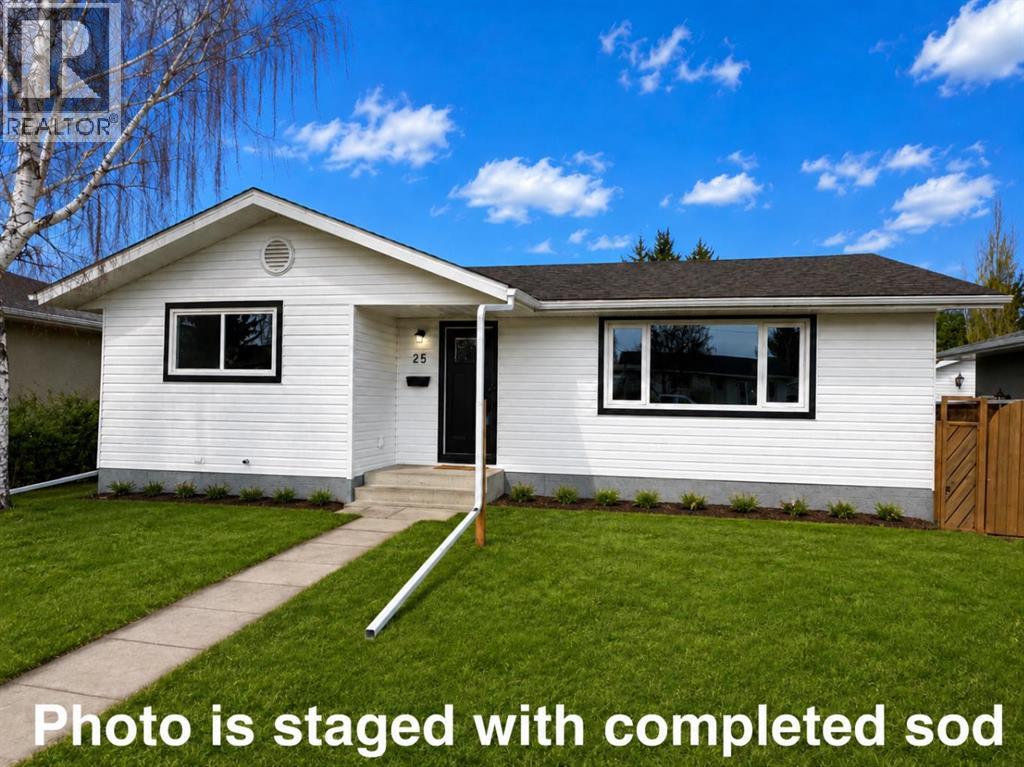 25 Osborne Street, Red Deer, Alberta  T4N 5C1 - Photo 2 - A2308733