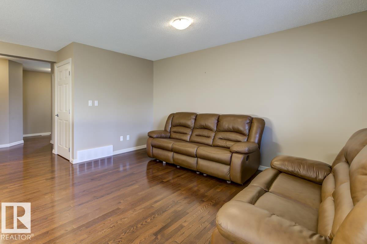 119 Rue Monique, Beaumont, Alberta  T4X 0G3 - Photo 12 - E4486555