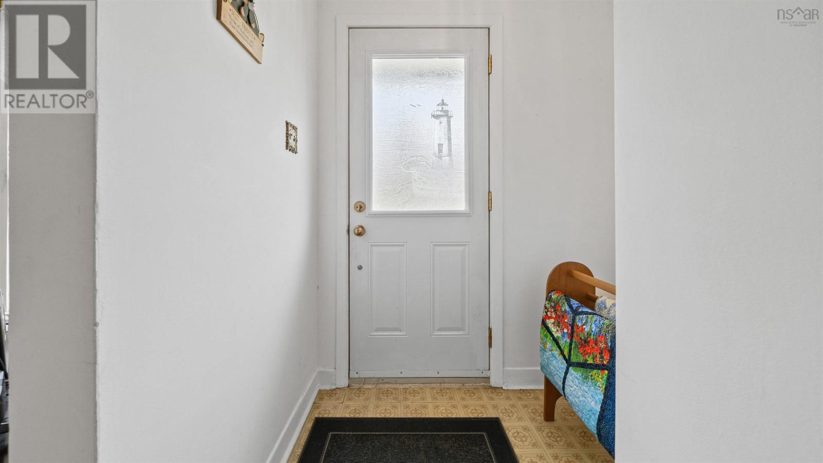 144 Old Beaver Bank Road, Lower Sackville, Nova Scotia  B4E 1J3 - Photo 3 - 202610209