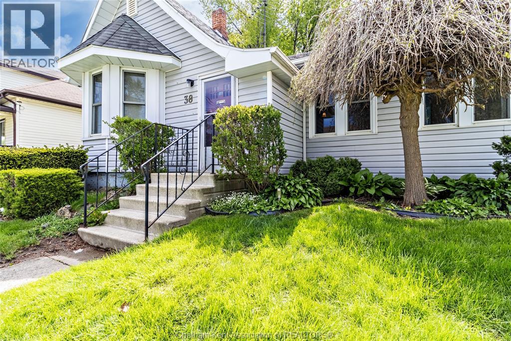 38 Barthe Street, Chatham, Ontario  N7L 1T4 - Photo 4 - 26008840