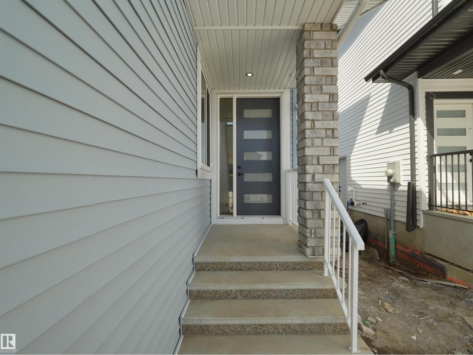 3520 45 Av, Beaumont, Alberta  T4X 3G9 - Photo 2 - E4486557