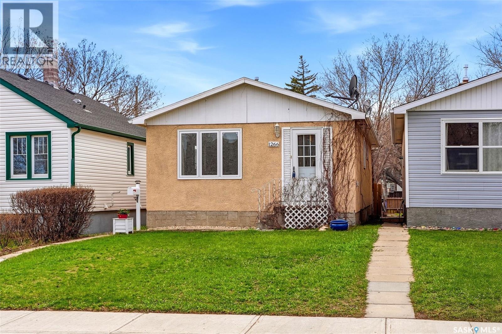 1266 Broder Street, Regina, Saskatchewan  S4N 3R2 - Photo 1 - SK035248