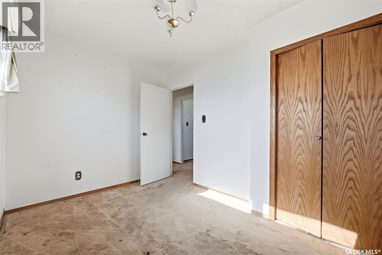 2641 Park Street, Regina, Saskatchewan  S4N 2H3 - Photo 17 - SK035247