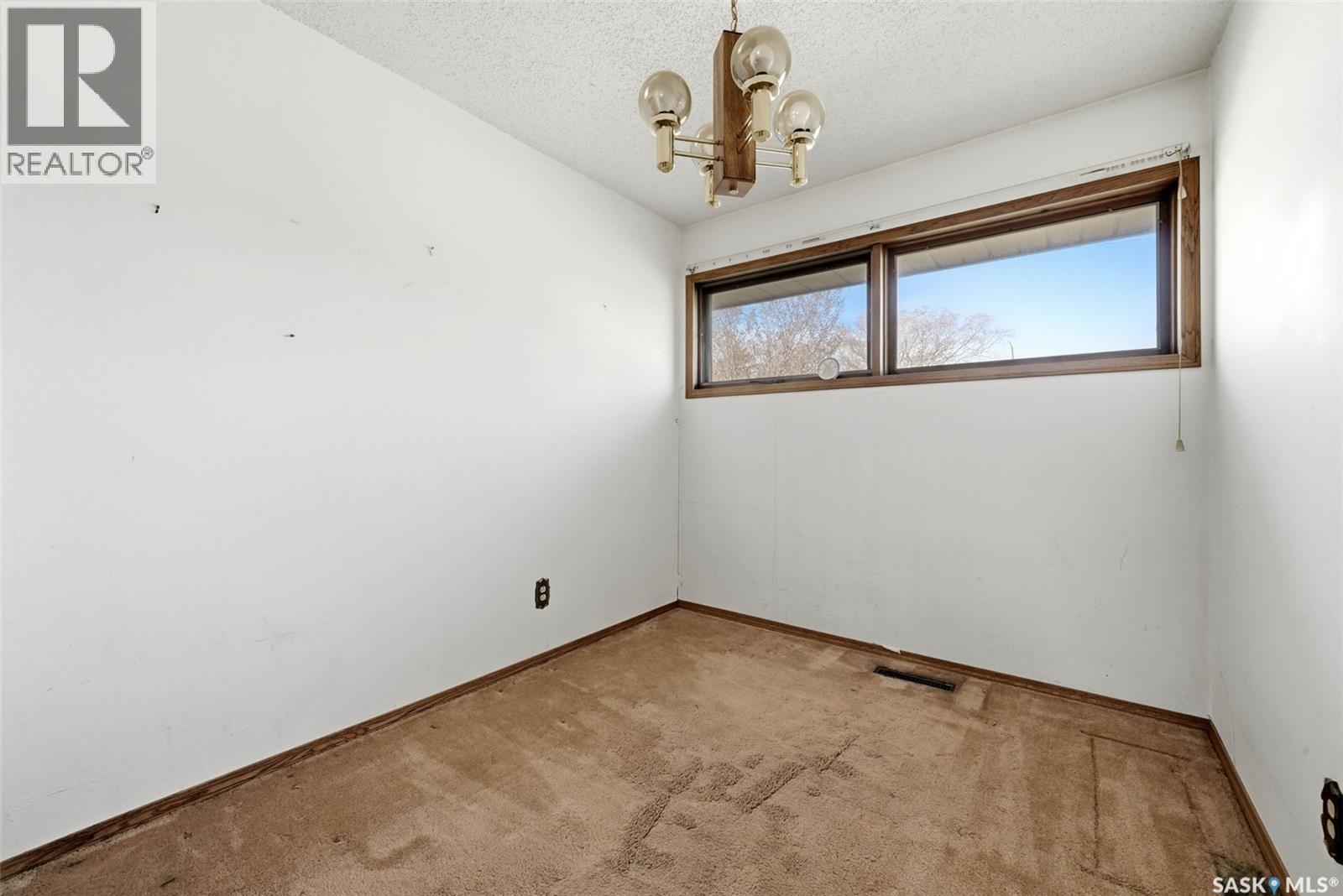 2641 Park Street, Regina, Saskatchewan  S4N 2H3 - Photo 18 - SK035247