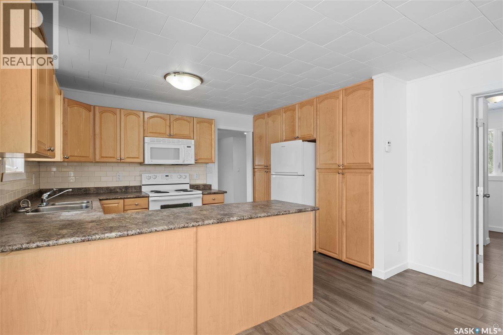 125 Central Avenue S, Christopher Lake, Saskatchewan  S0J 0N0 - Photo 6 - SK035154