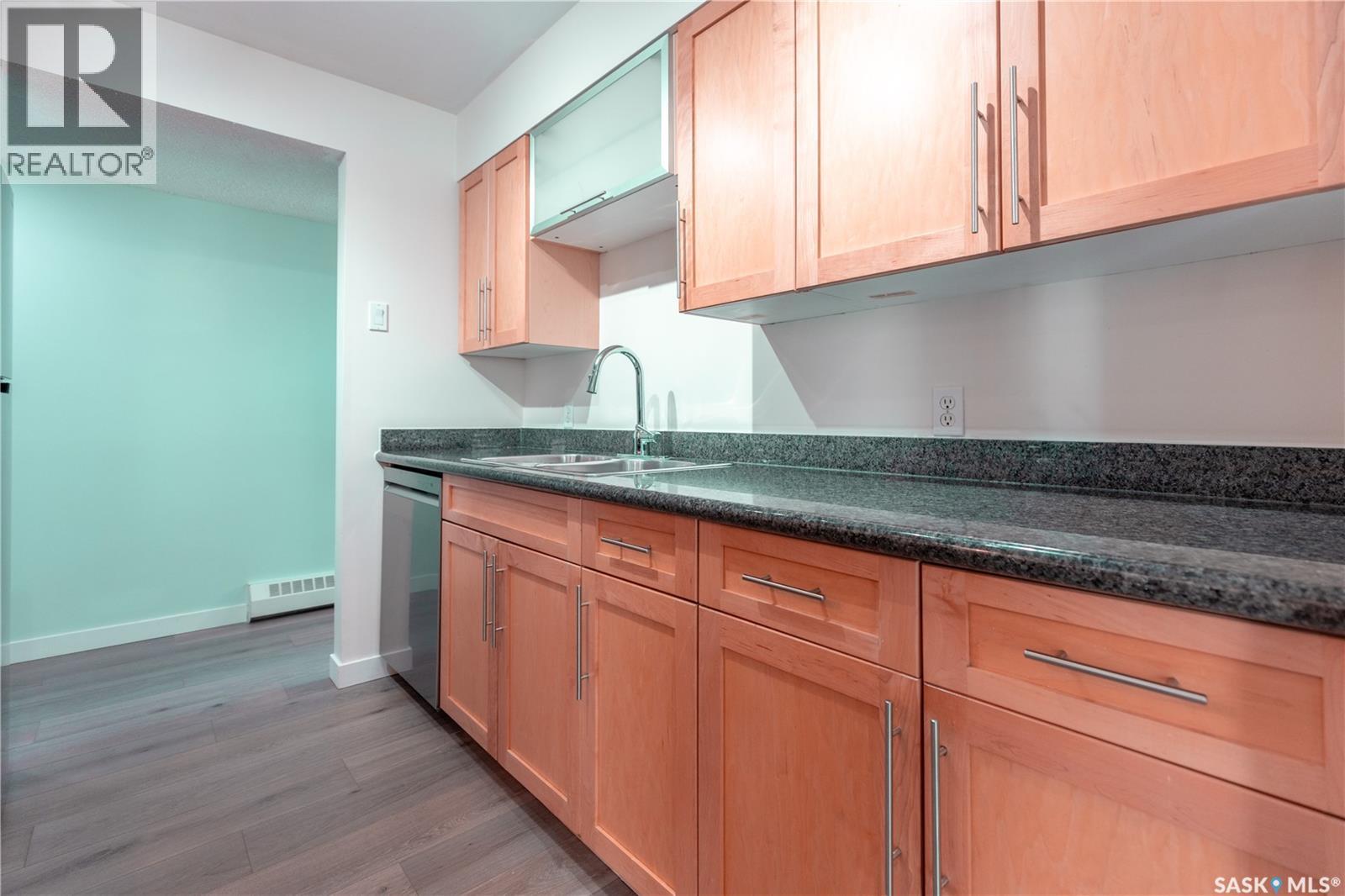 6 103 Powe Street, Saskatoon, Saskatchewan  S7N 1W5 - Photo 5 - SK035108