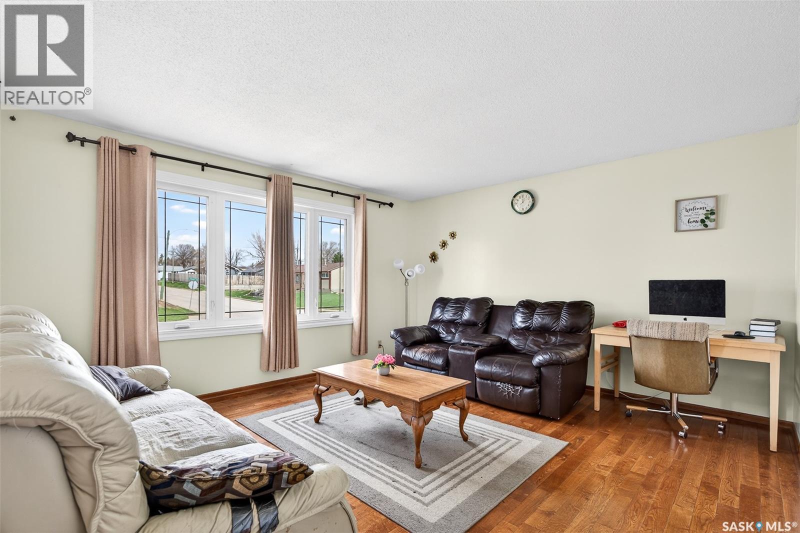 1303 Athabasca Street W, Moose Jaw, Saskatchewan  S6H 6C8 - Photo 27 - SK035036