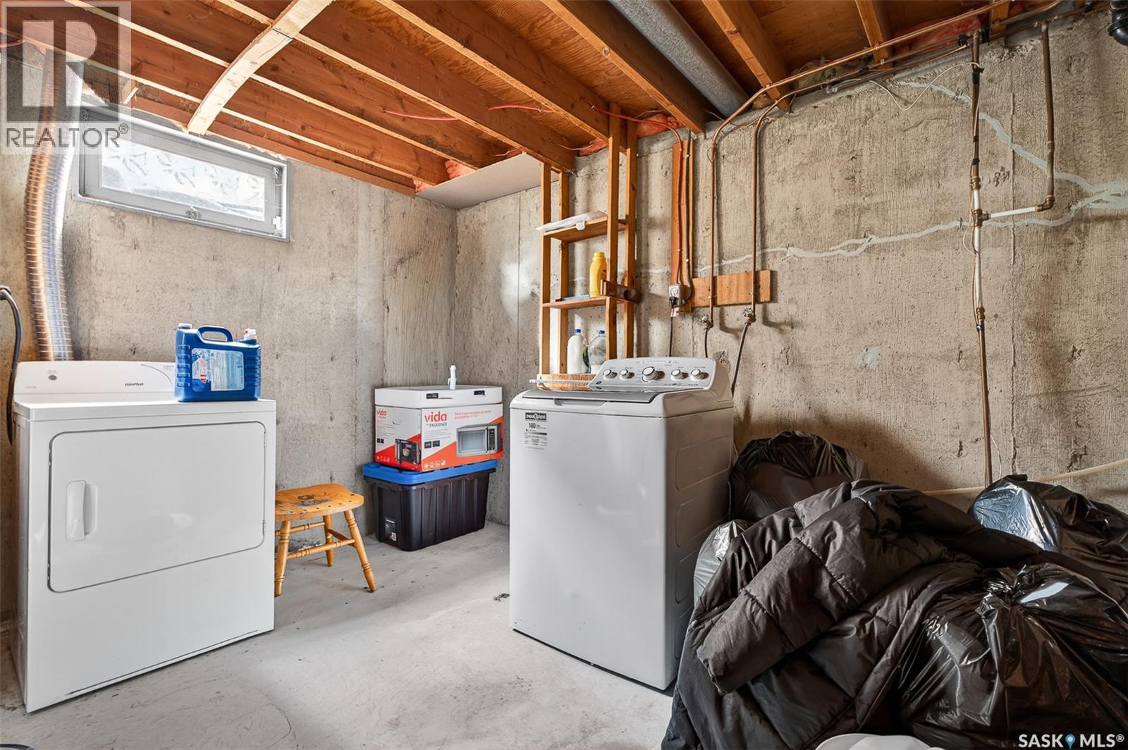 1303 Athabasca Street W, Moose Jaw, Saskatchewan  S6H 6C8 - Photo 49 - SK035036