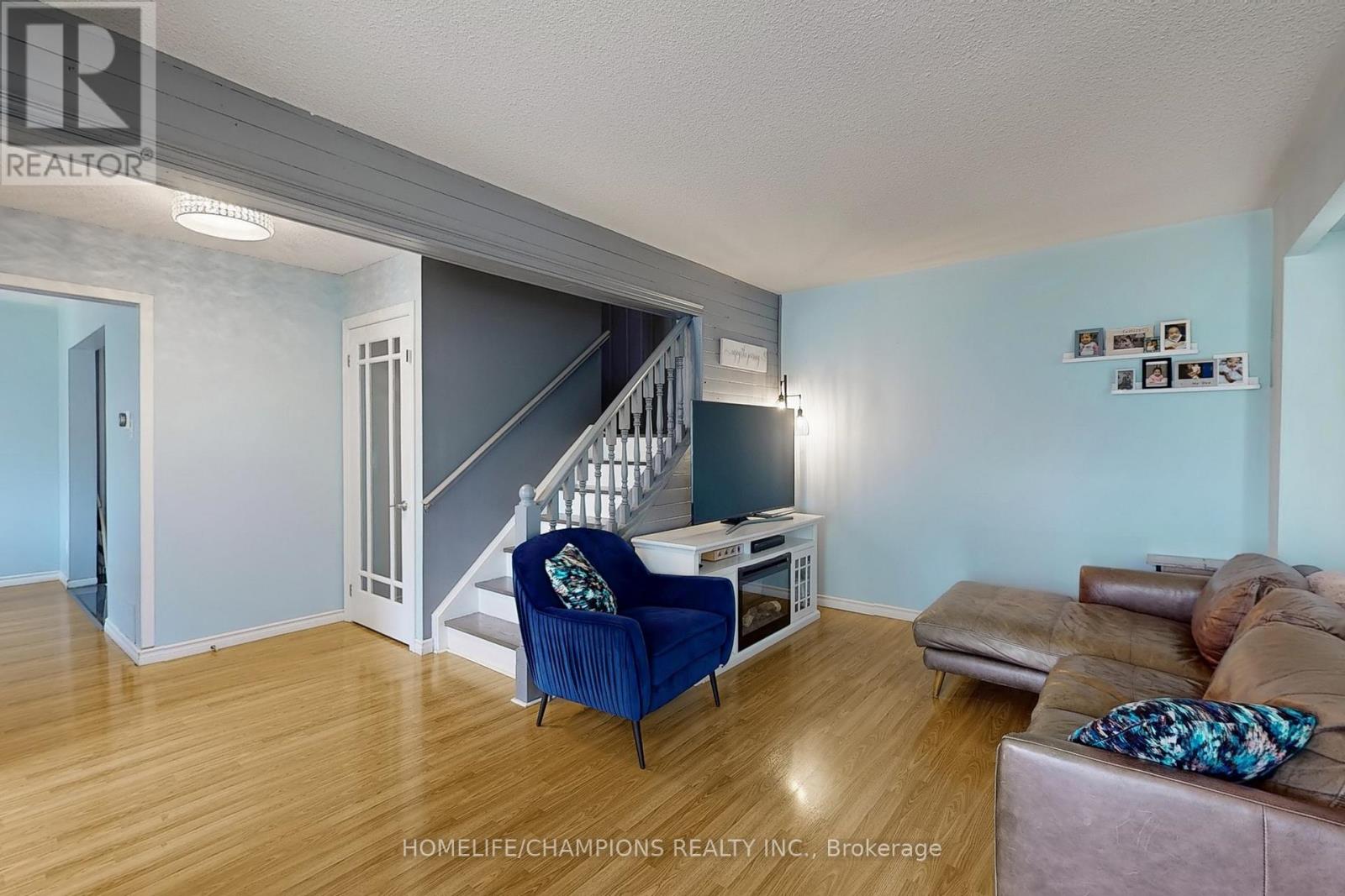 4 Flamingo Crescent, Brampton, Ontario  L6T 2G5 - Photo 12 - W13102276