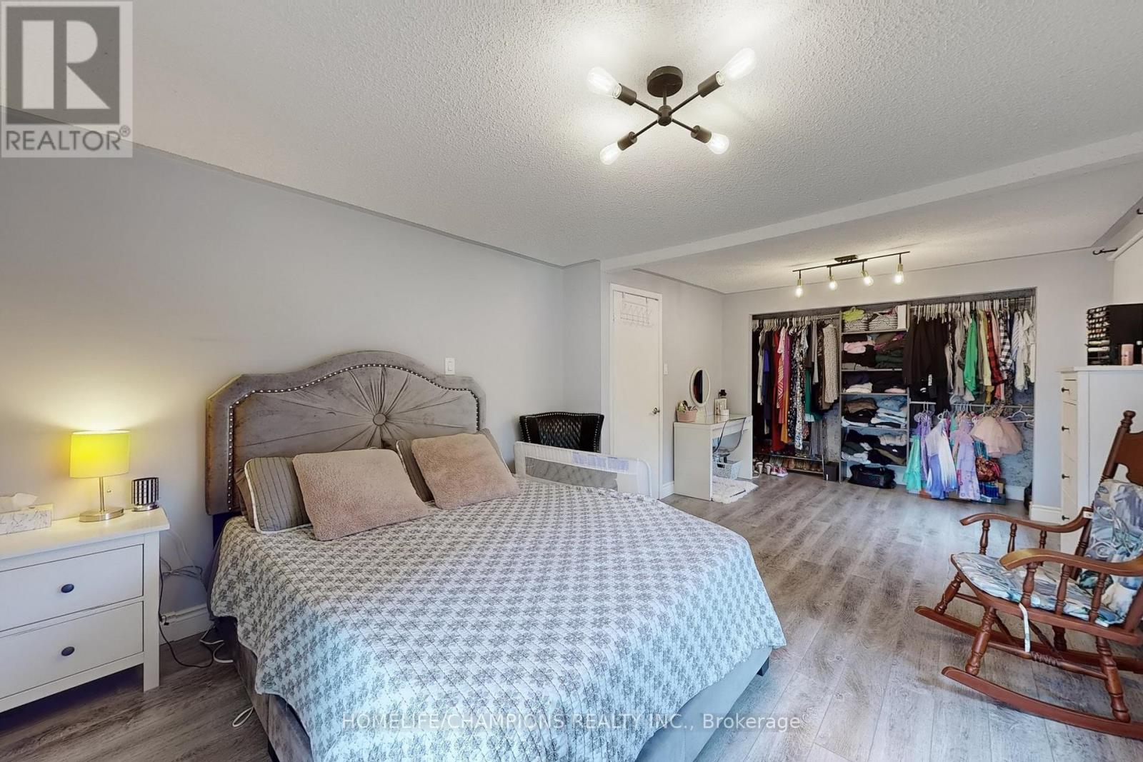 4 Flamingo Crescent, Brampton, Ontario  L6T 2G5 - Photo 27 - W13102276