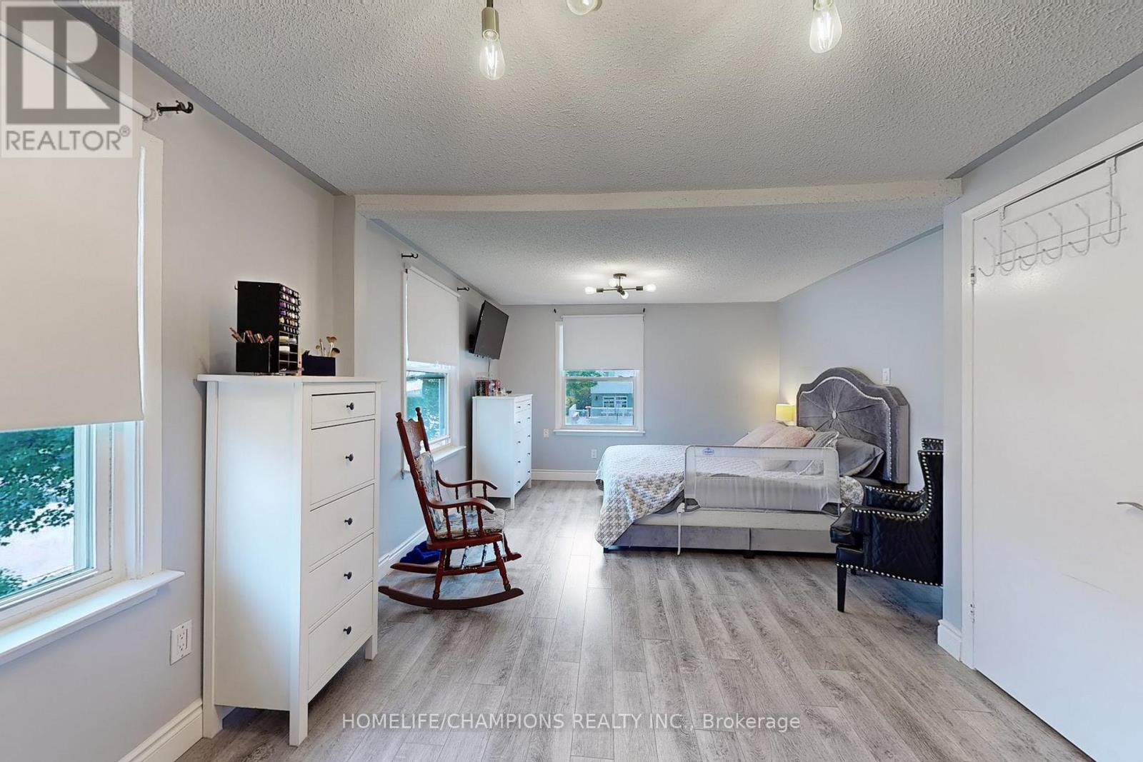 4 Flamingo Crescent, Brampton, Ontario  L6T 2G5 - Photo 28 - W13102276