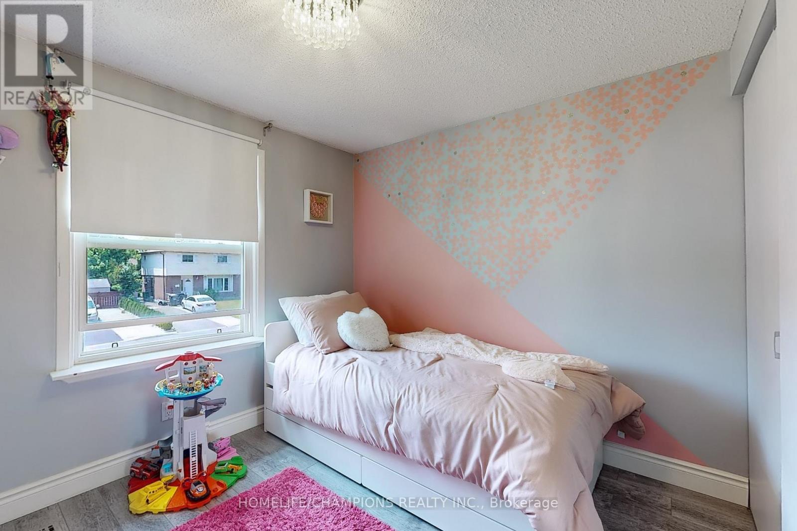 4 Flamingo Crescent, Brampton, Ontario  L6T 2G5 - Photo 31 - W13102276