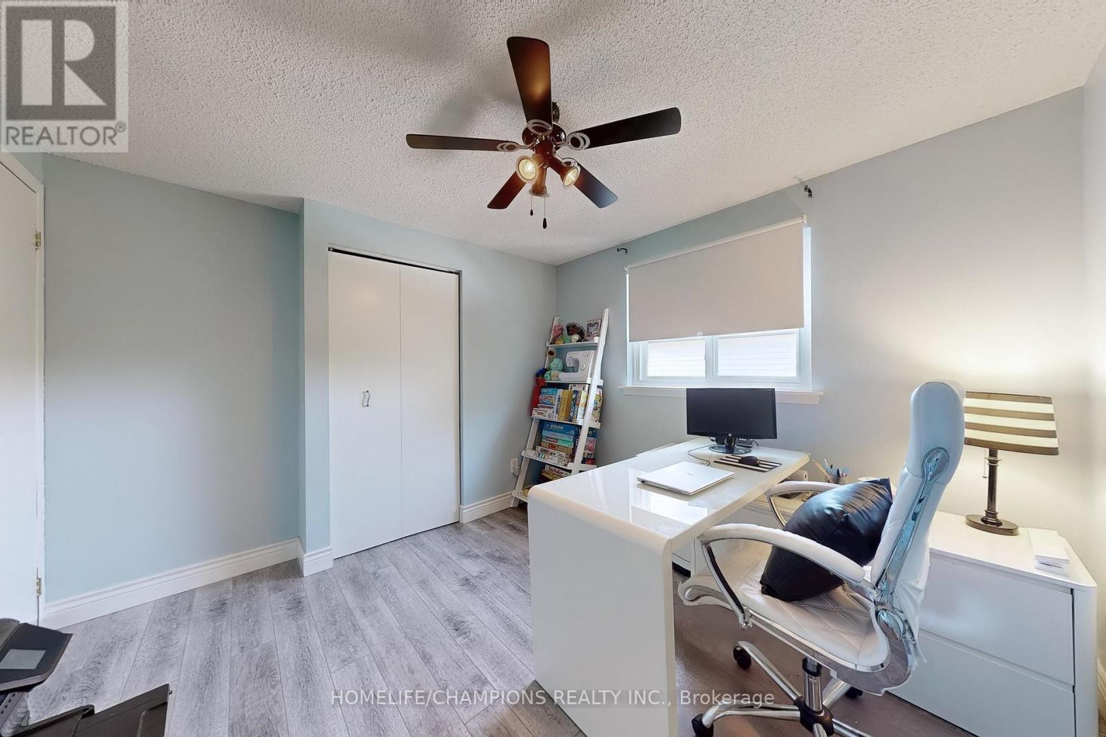 4 Flamingo Crescent, Brampton, Ontario  L6T 2G5 - Photo 34 - W13102276