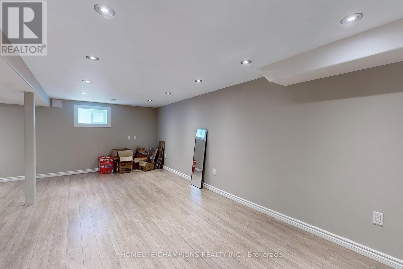 4 Flamingo Crescent, Brampton, Ontario  L6T 2G5 - Photo 37 - W13102276