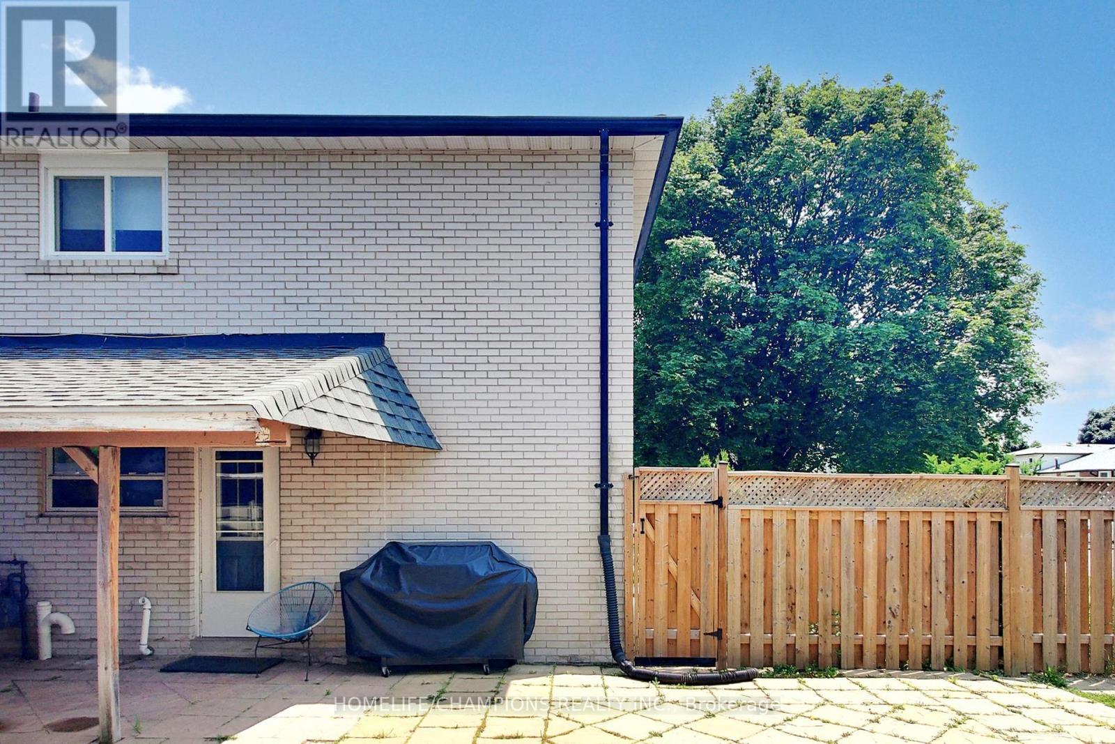 4 Flamingo Crescent, Brampton, Ontario  L6T 2G5 - Photo 46 - W13102276