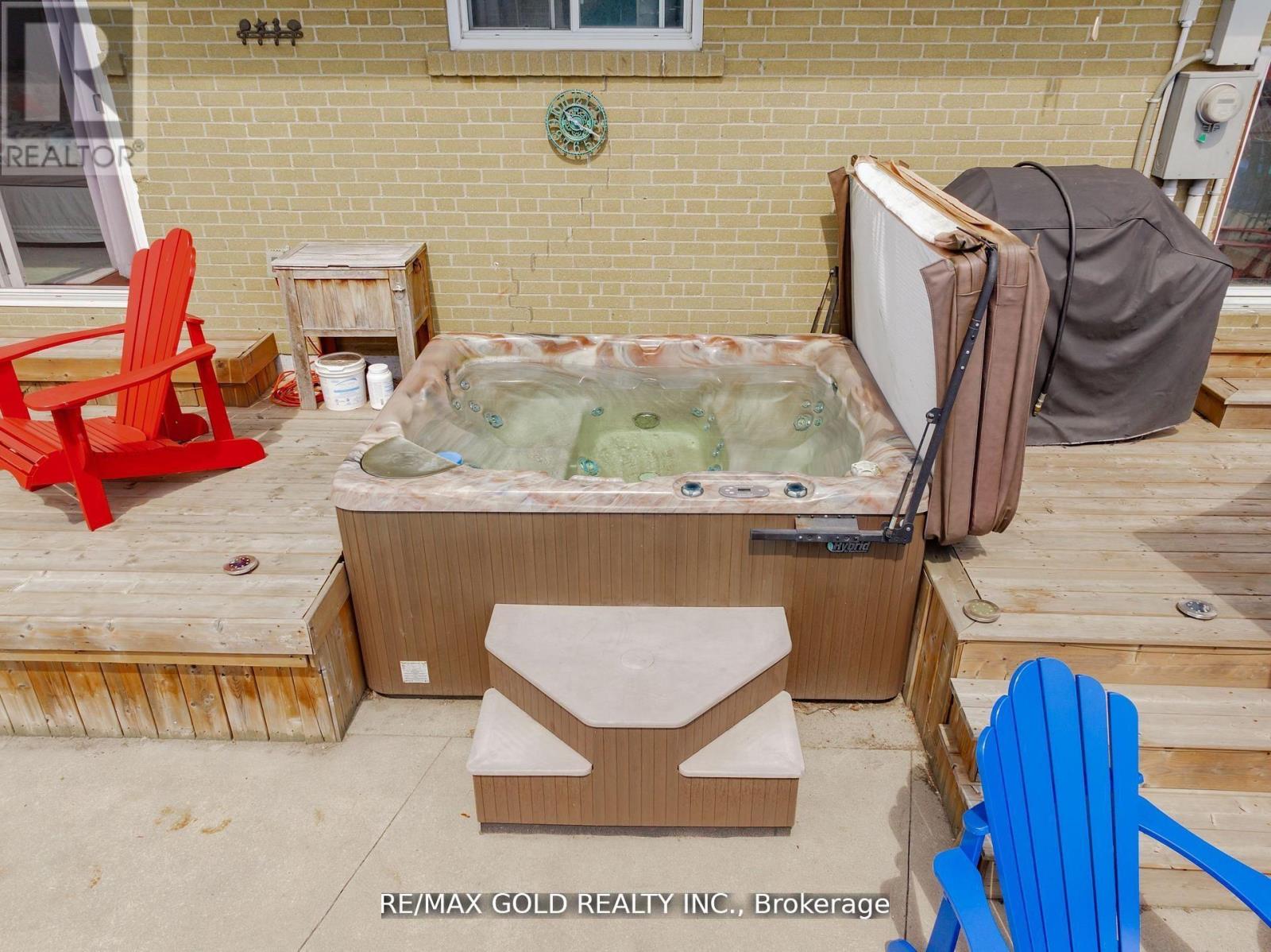 9 Ashwood Crescent, Brampton, Ontario  L6T 1M1 - Photo 47 - W13102290