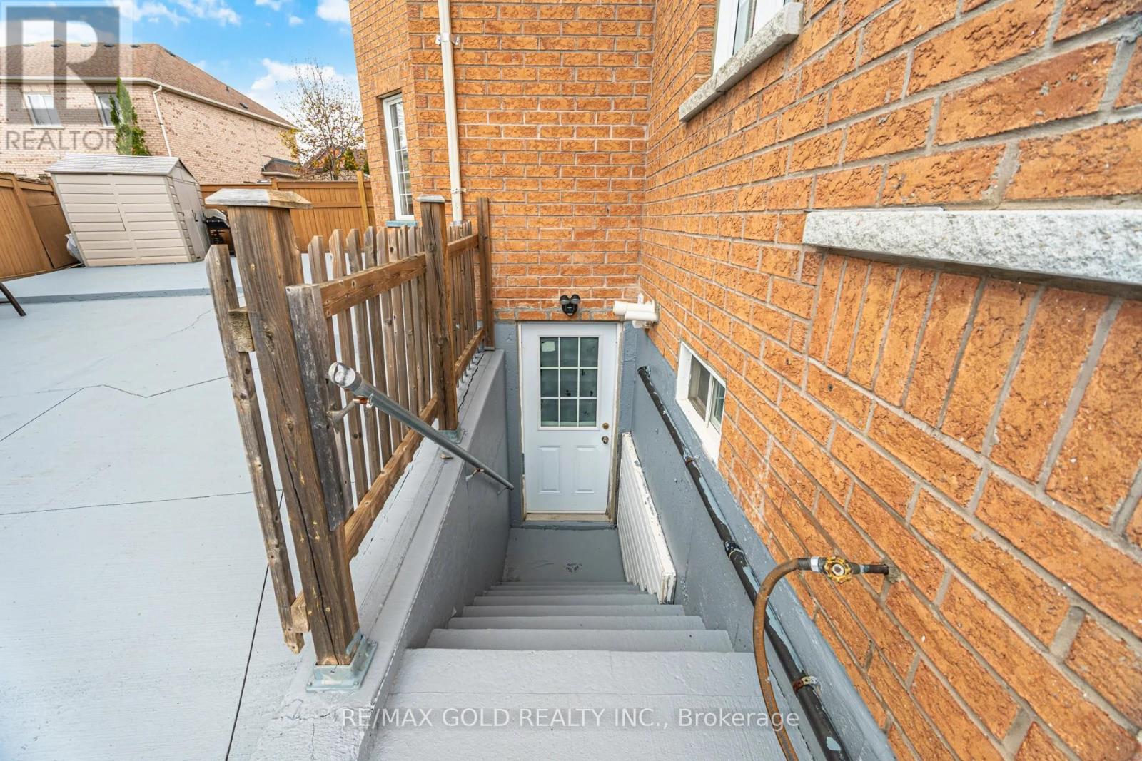 29 Laurentide Crescent, Brampton, Ontario  L6P 1Y3 - Photo 21 - W13102300