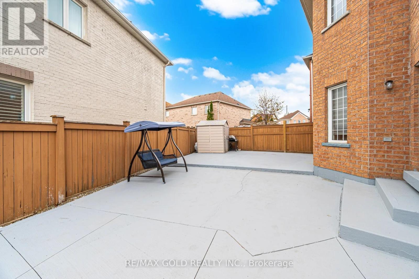 29 Laurentide Crescent, Brampton, Ontario  L6P 1Y3 - Photo 22 - W13102300