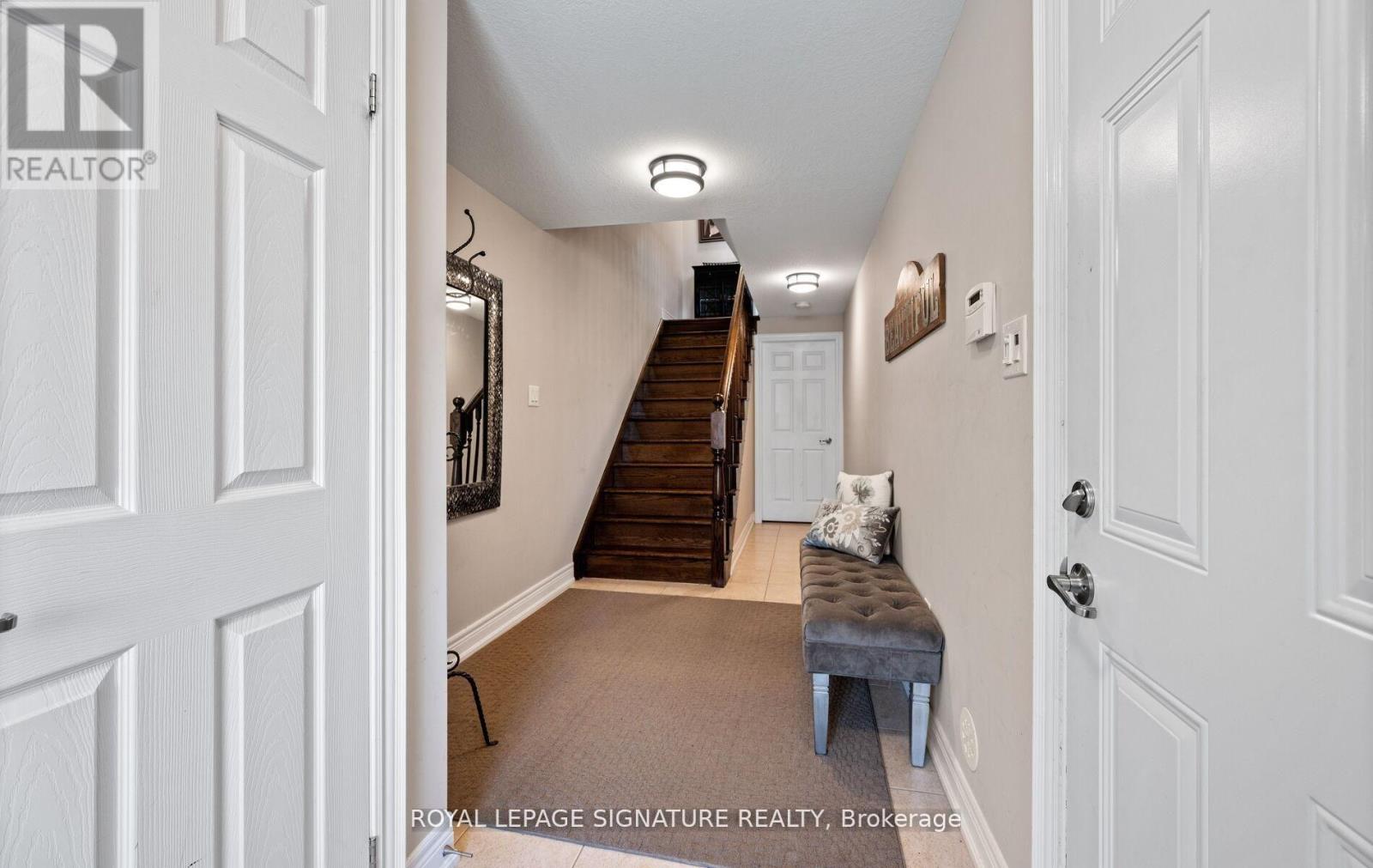 19 - 5988 Turney Drive, Mississauga, Ontario  L5M 0S5 - Photo 6 - W13102310