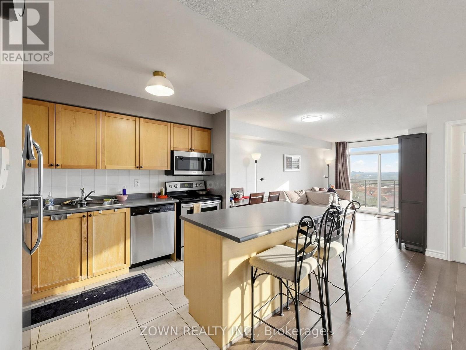 1603 - 55 Strathaven Drive, Mississauga, Ontario  L5R 4G9 - Photo 8 - W13102374