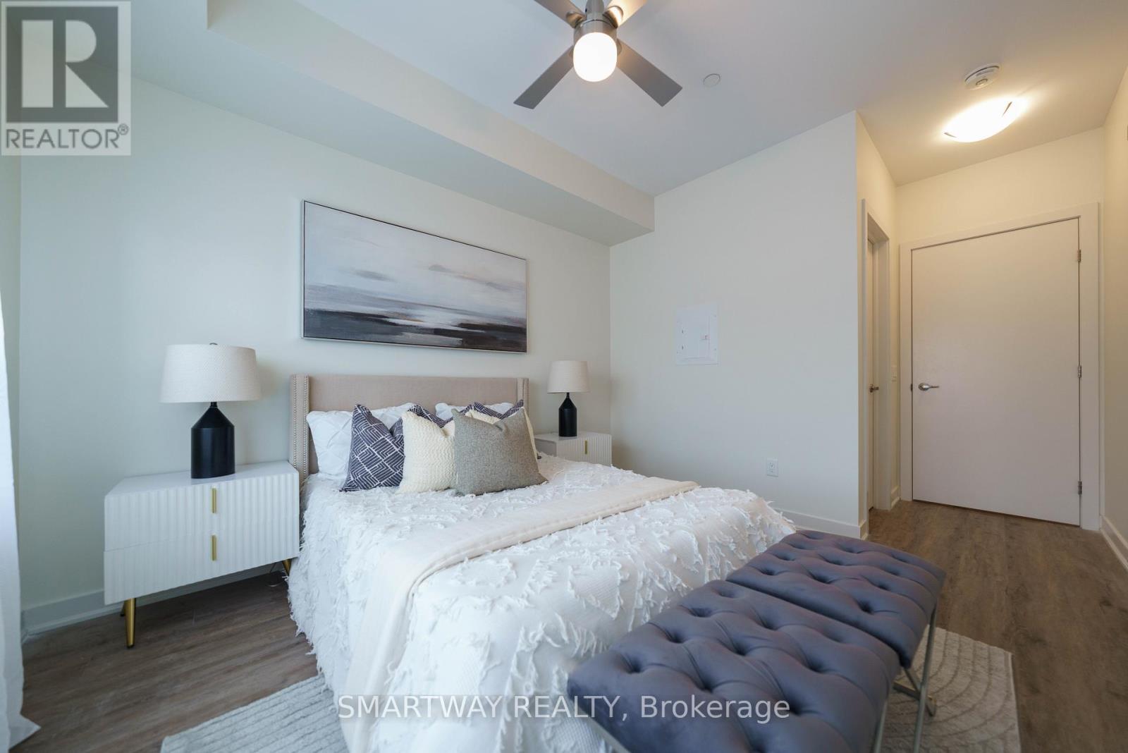 203 - 340 Plains Road E, Burlington, Ontario  L7T 0C2 - Photo 13 - W13102398