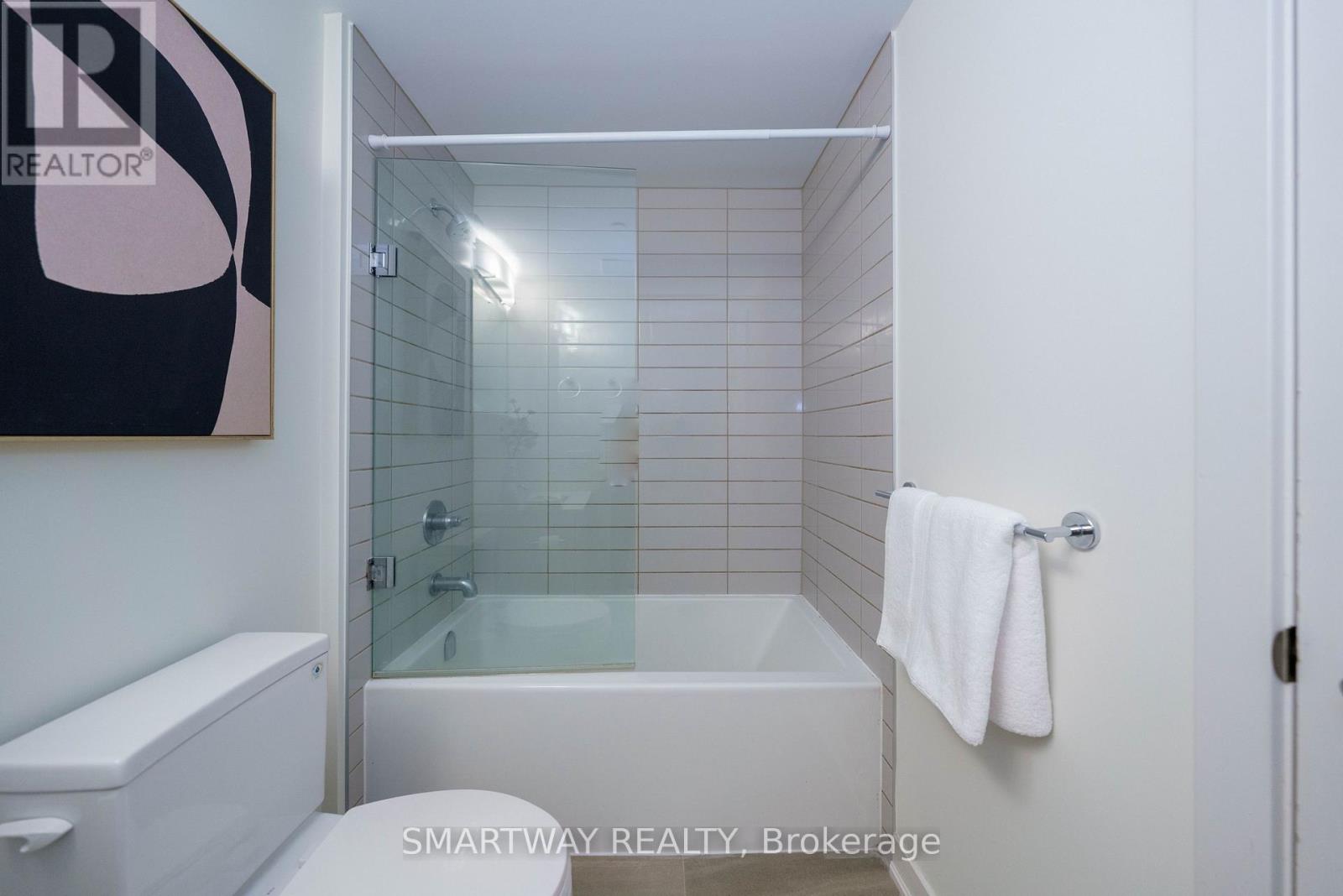 203 - 340 Plains Road E, Burlington, Ontario  L7T 0C2 - Photo 15 - W13102398