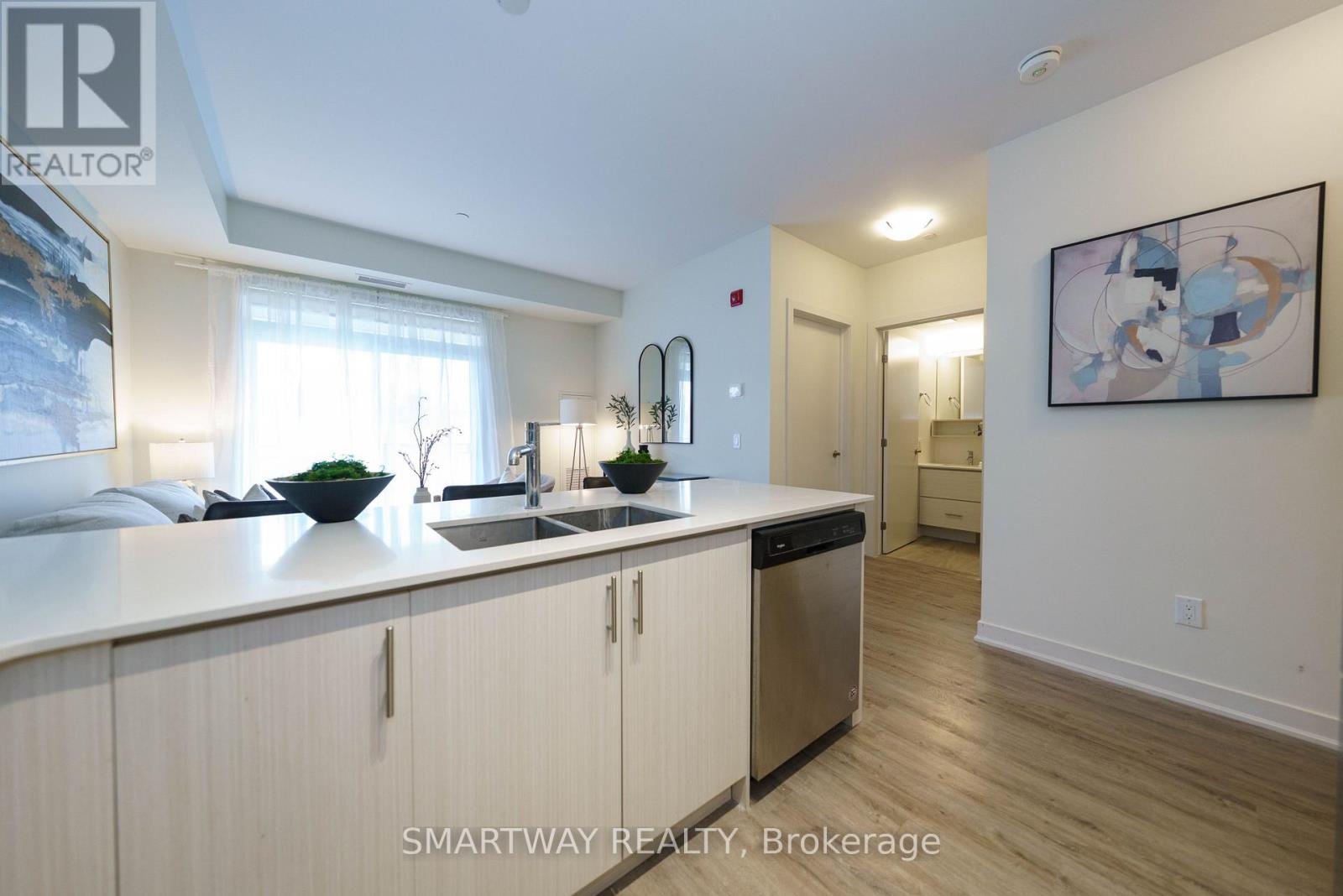 203 - 340 Plains Road E, Burlington, Ontario  L7T 0C2 - Photo 22 - W13102398