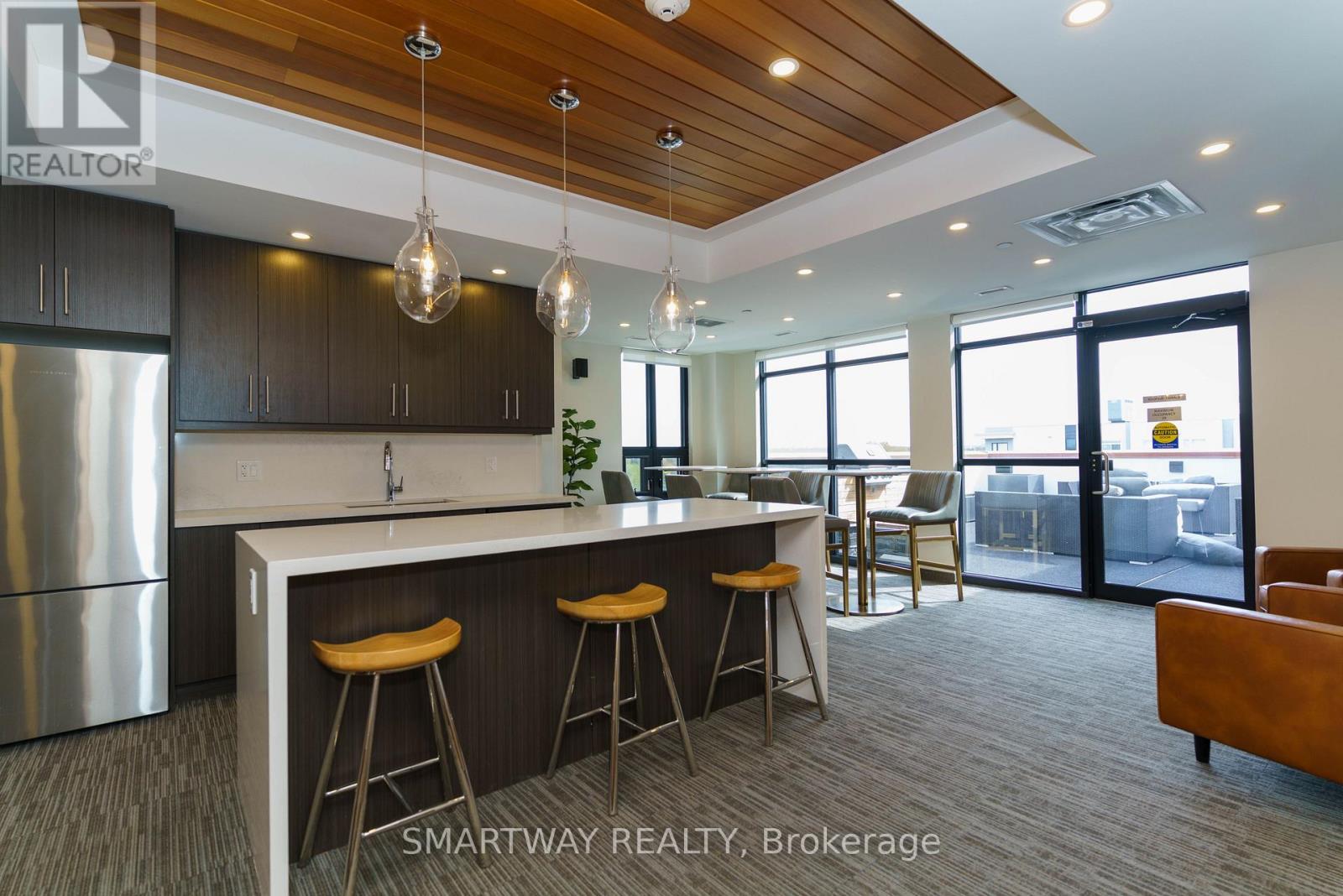 203 - 340 Plains Road E, Burlington, Ontario  L7T 0C2 - Photo 46 - W13102398
