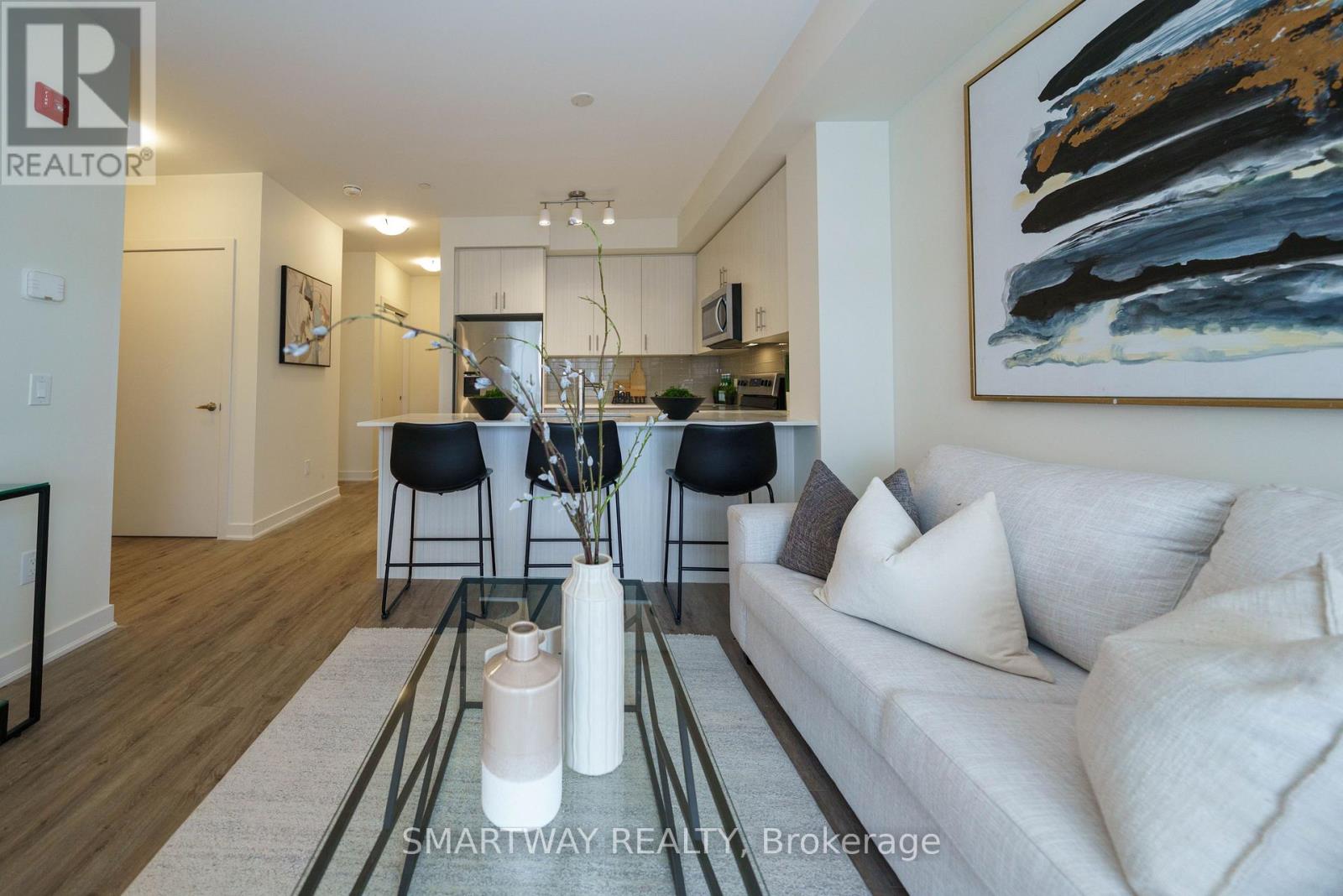 203 - 340 Plains Road E, Burlington, Ontario  L7T 0C2 - Photo 7 - W13102398
